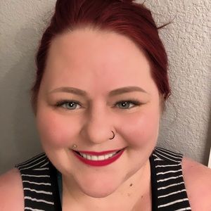 Meet your Posher, Alana